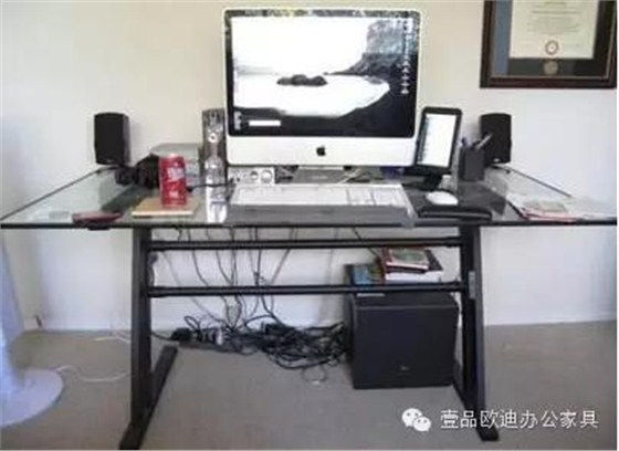 簡(jiǎn)單3招，擺脫辦公桌下各種電源線(xiàn)雜亂困擾？