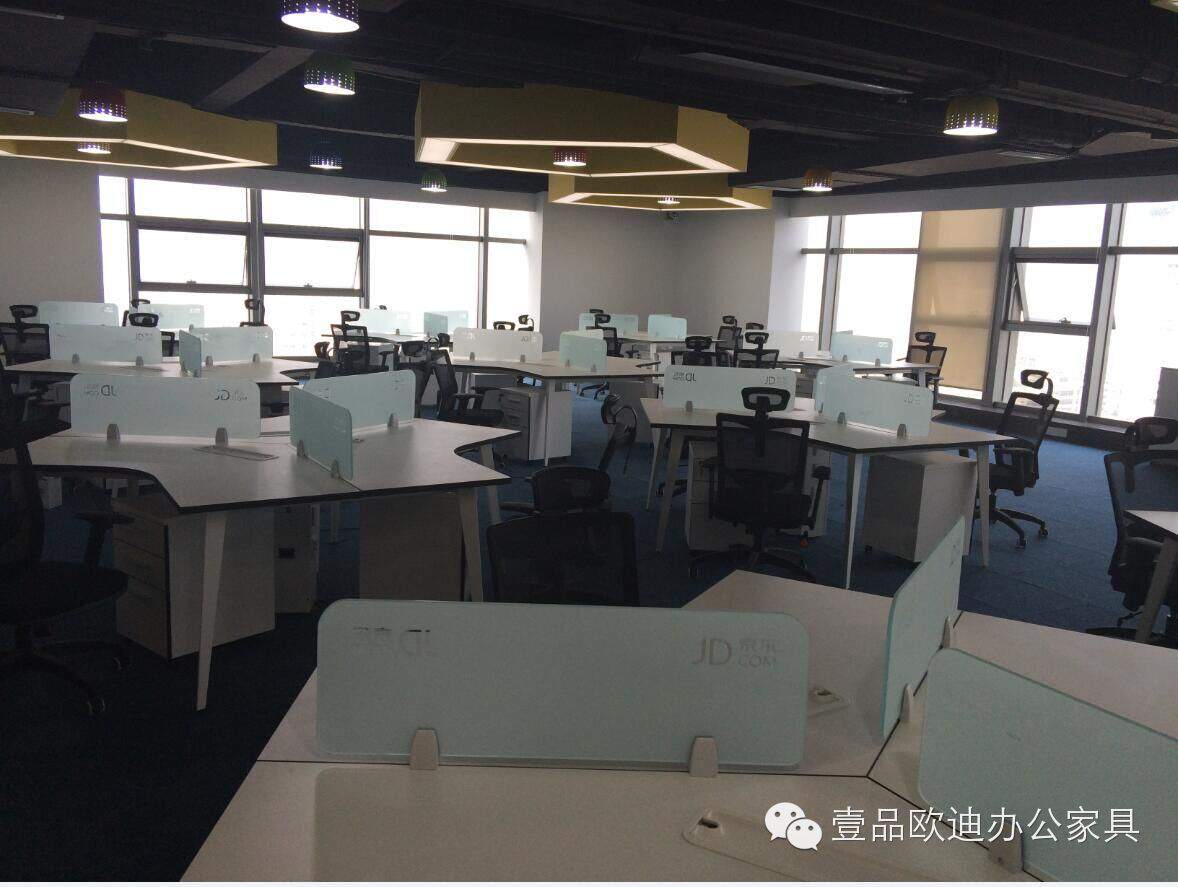 這樣的辦公環(huán)境就算加班都興奮！-壹品歐迪工程案例