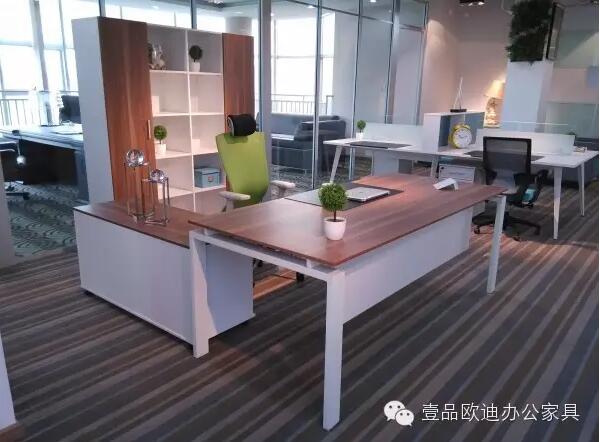 如何為辦公室挑選飾品擺件？