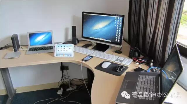 簡單3招，擺脫辦公桌下各種電源線雜亂困擾？