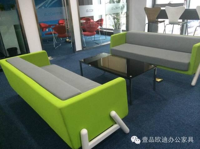 【央視新聞客戶端】京東JD讓老百姓放心網(wǎng)購，壹品歐迪讓京東JD綠色辦公