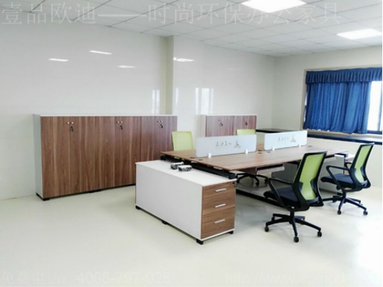 鋼木辦公家具有什么優(yōu)點？成都辦公家具廠家壹品歐迪分享