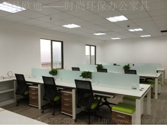 鋼木辦公家具有什么優(yōu)點？成都辦公家具廠家壹品歐迪分享