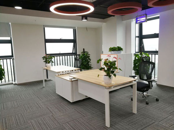 辦公家具與地板的顏色怎么搭配好看？聽(tīng)聽(tīng)辦公家具廠家壹品歐迪的建議